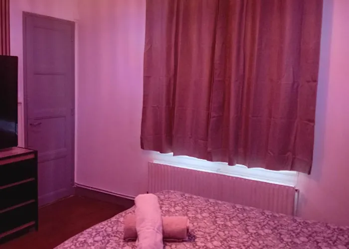 T2 Cosy Plenitude H24 Wifi Parking Prive Netflix * Alençon